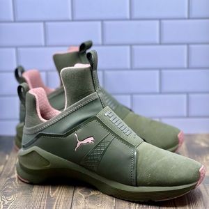 PUMA Fierce Nubuck Women’s High Top Sneaker, size 6.5, Kylie Jenner Endorsed